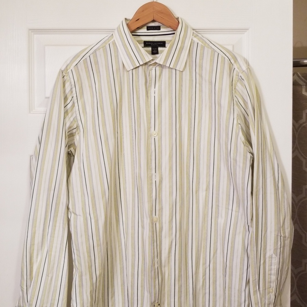 Banana Republic Slim Fit dress shirt
